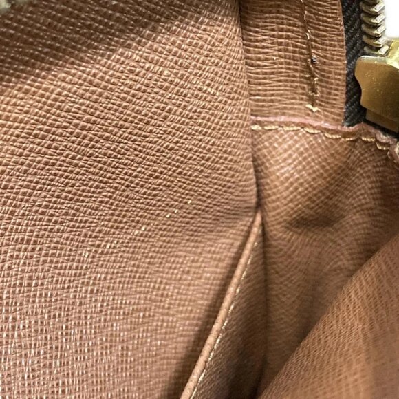 LOUIS VUITTON Amazone Monogram Shoulder Bag Monogram Canvas 735-090125 - Picture 12 of 14